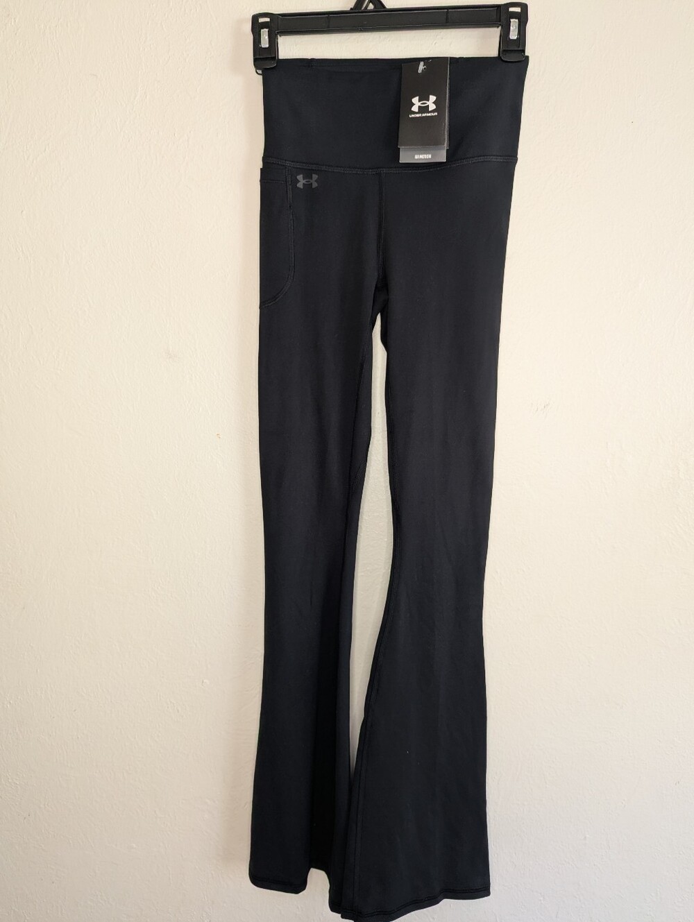 NWT Under Armour Motion Flare Pants Women's Size XS